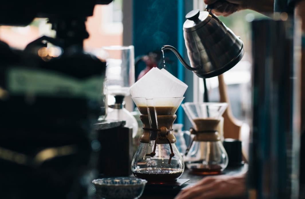 咖啡产业大翻盘？能打败星巴克的国产咖啡会是瑞幸吗？
