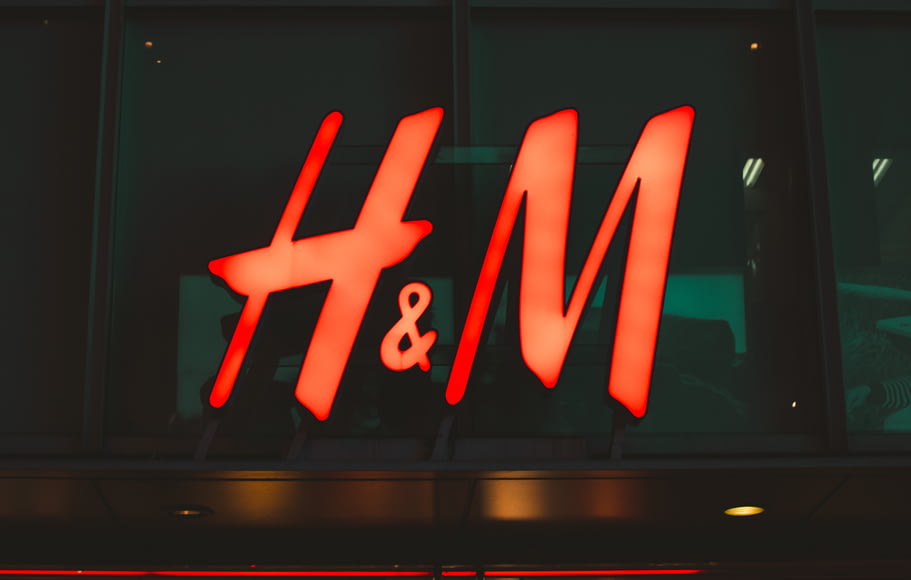 H&M宣布三里屯旗舰店关店，老快消巨头为啥要关旗舰店？